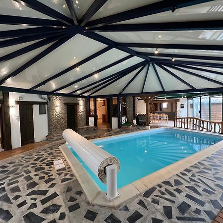Rigolet Maison En Ville Avec Piscine Interieure Le Controis-en-Sologne Eksteriør billede