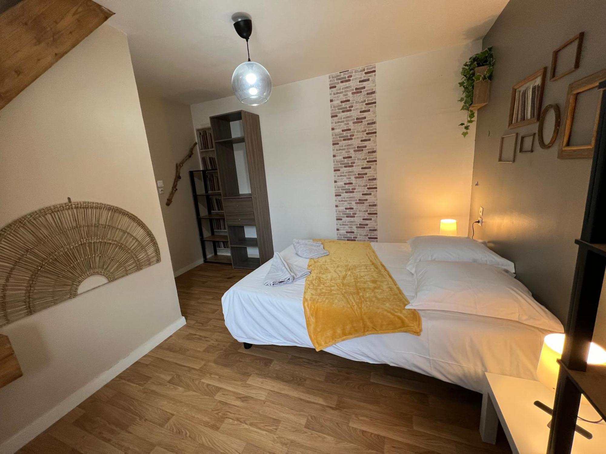 Rigolet Maison En Ville Avec Piscine Interieure Le Controis-en-Sologne Eksteriør billede